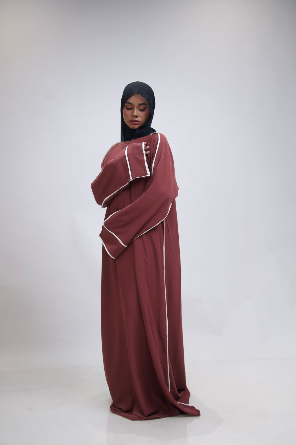 BASIC ABAYAH - FRONT ZIP