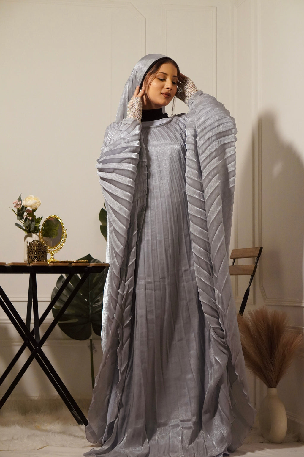 CÈLINE ABAYAH - SILVER GREY