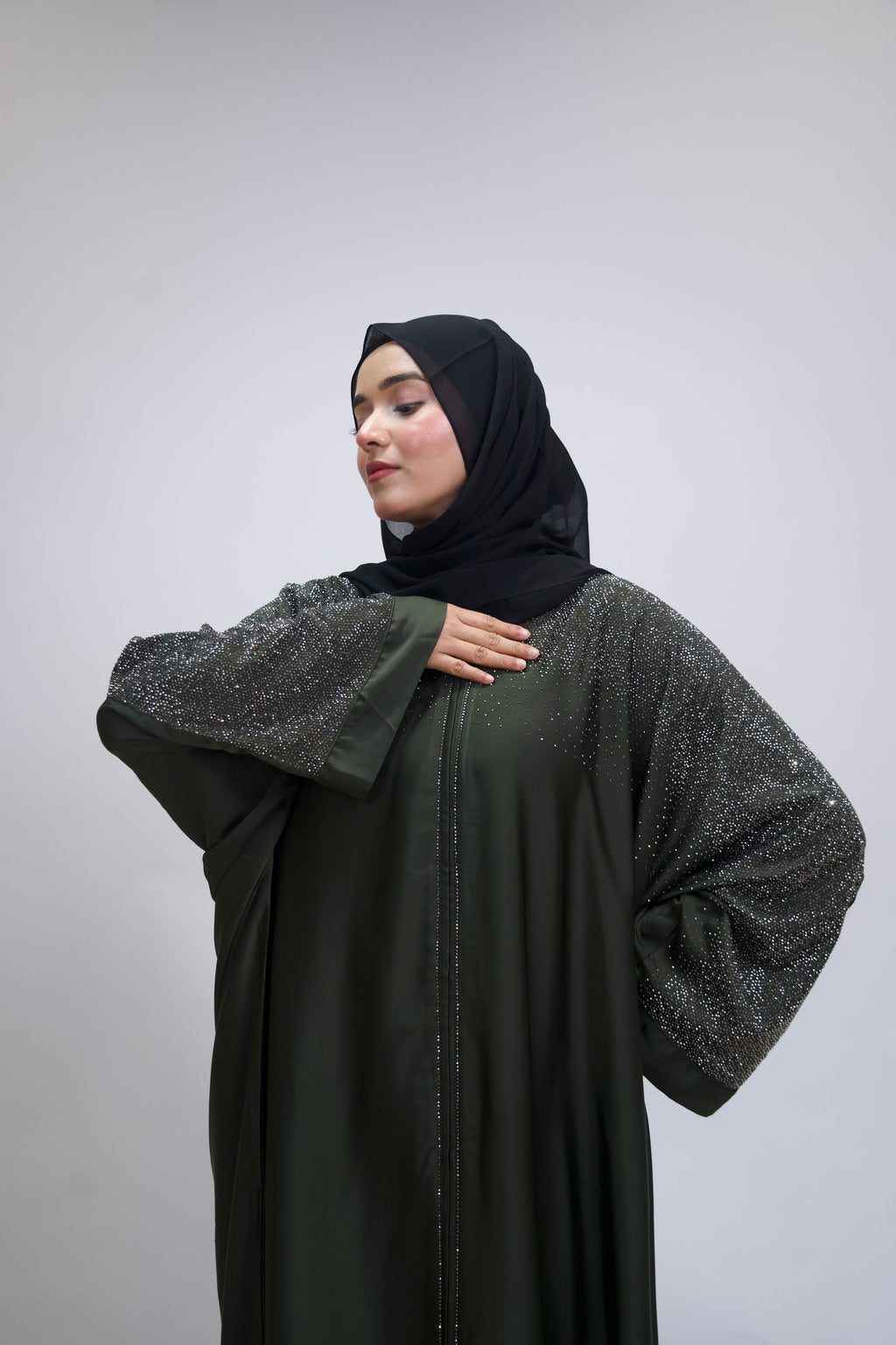 Nurgul Abayah - Zaytoon