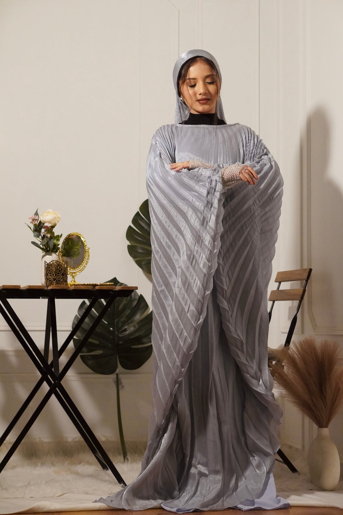 CÈLINE ABAYAH - SILVER GREY