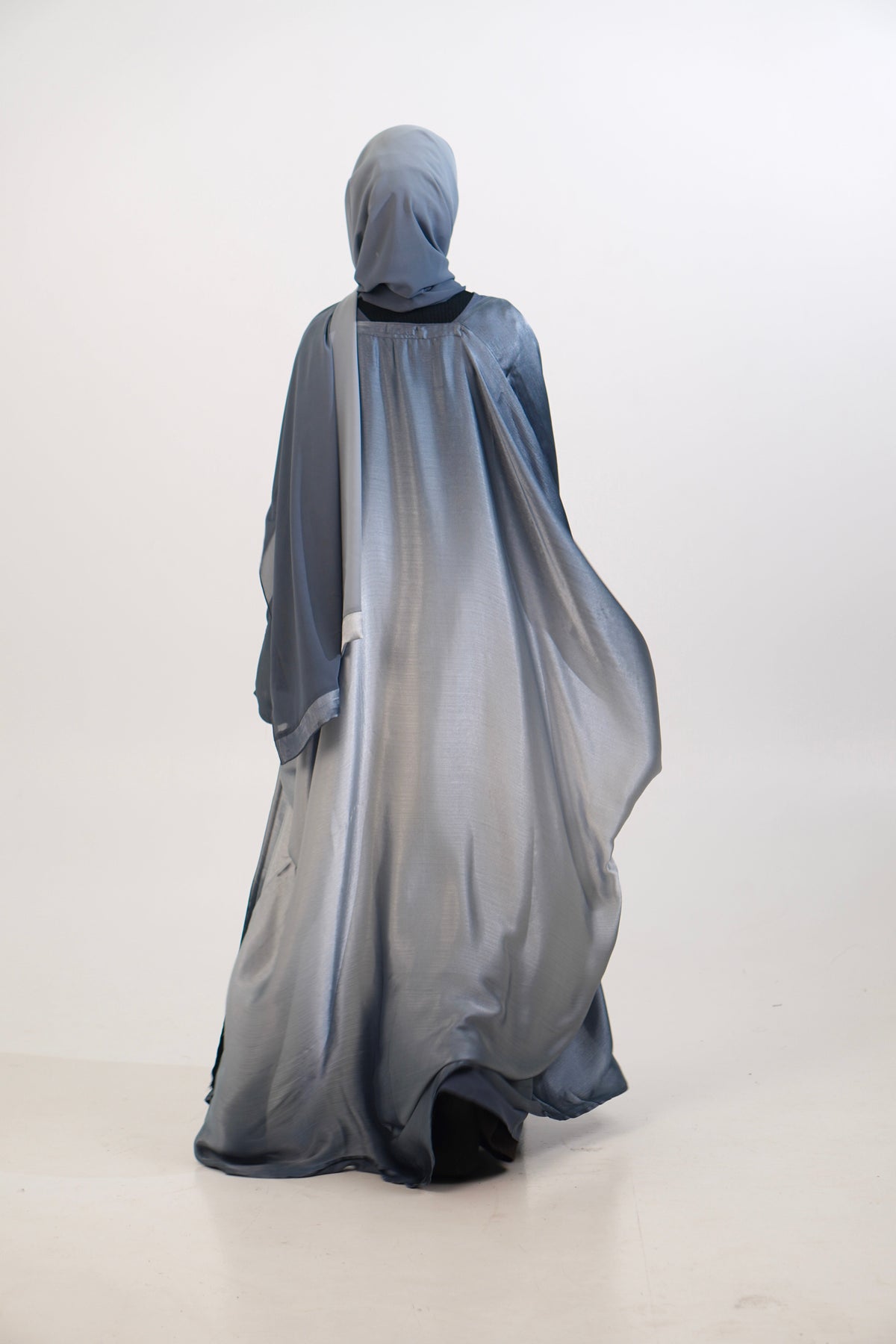 Amelia Ombre Abayah - Diana