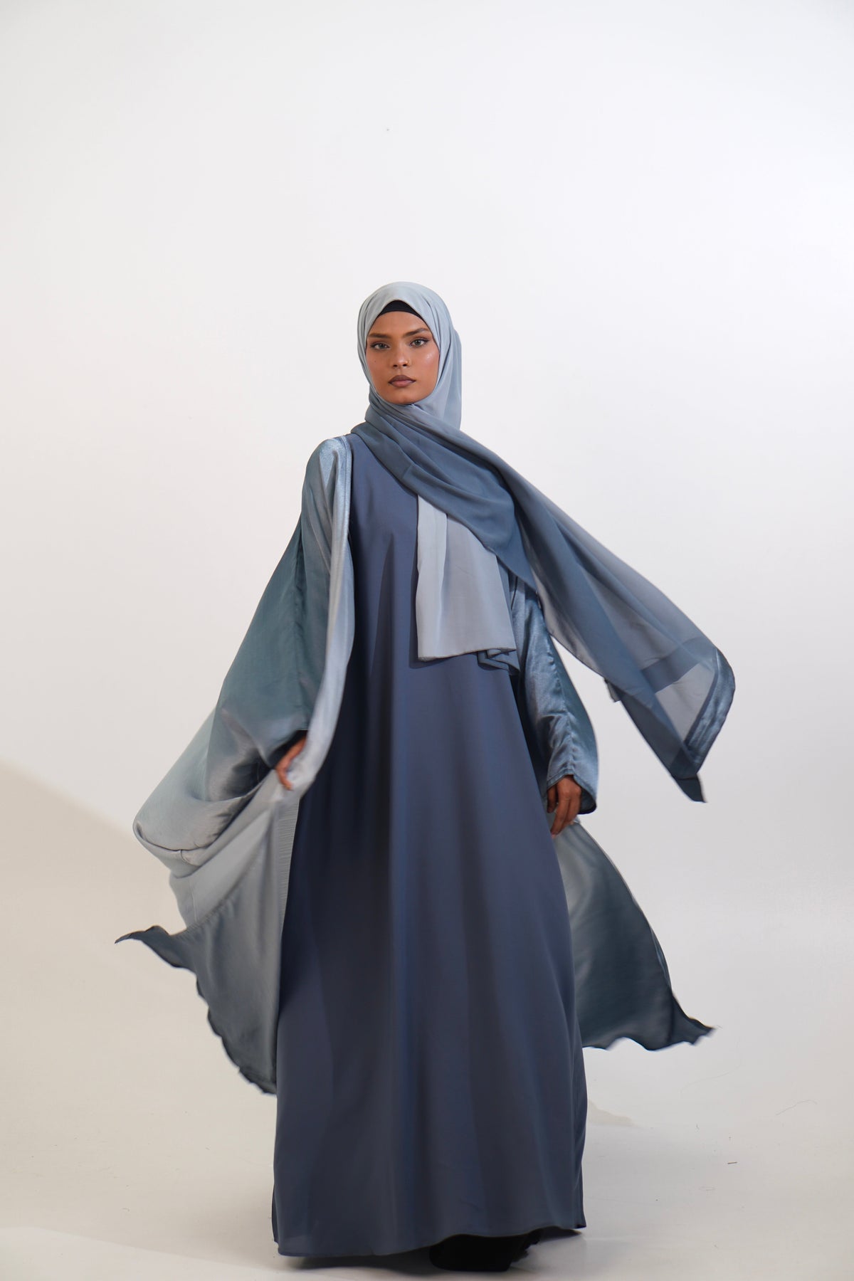 Amelia Ombre Abayah - Diana