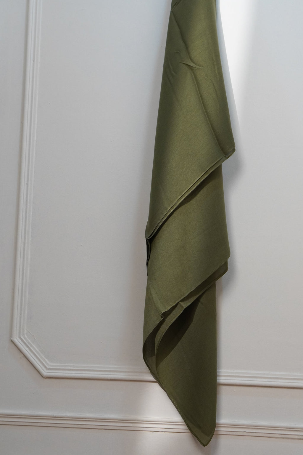 Modal Hijab #10 Olive Green