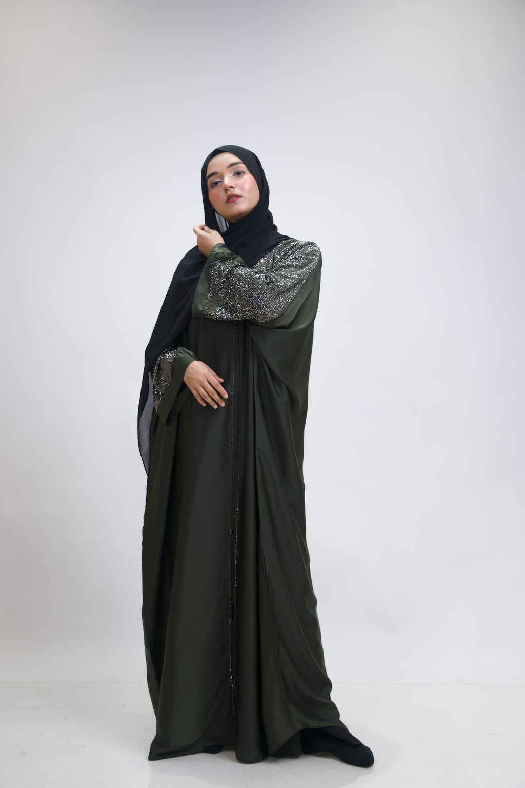 Nurgul Abayah - Zaytoon